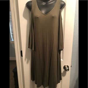 New MSK Cold Shoulder Dress
